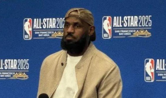 詹姆斯为季后赛考虑退出全明星 今日返回洛城备战